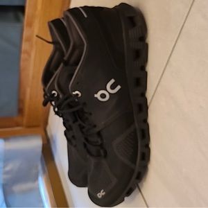 On Running Cloud X Shoes